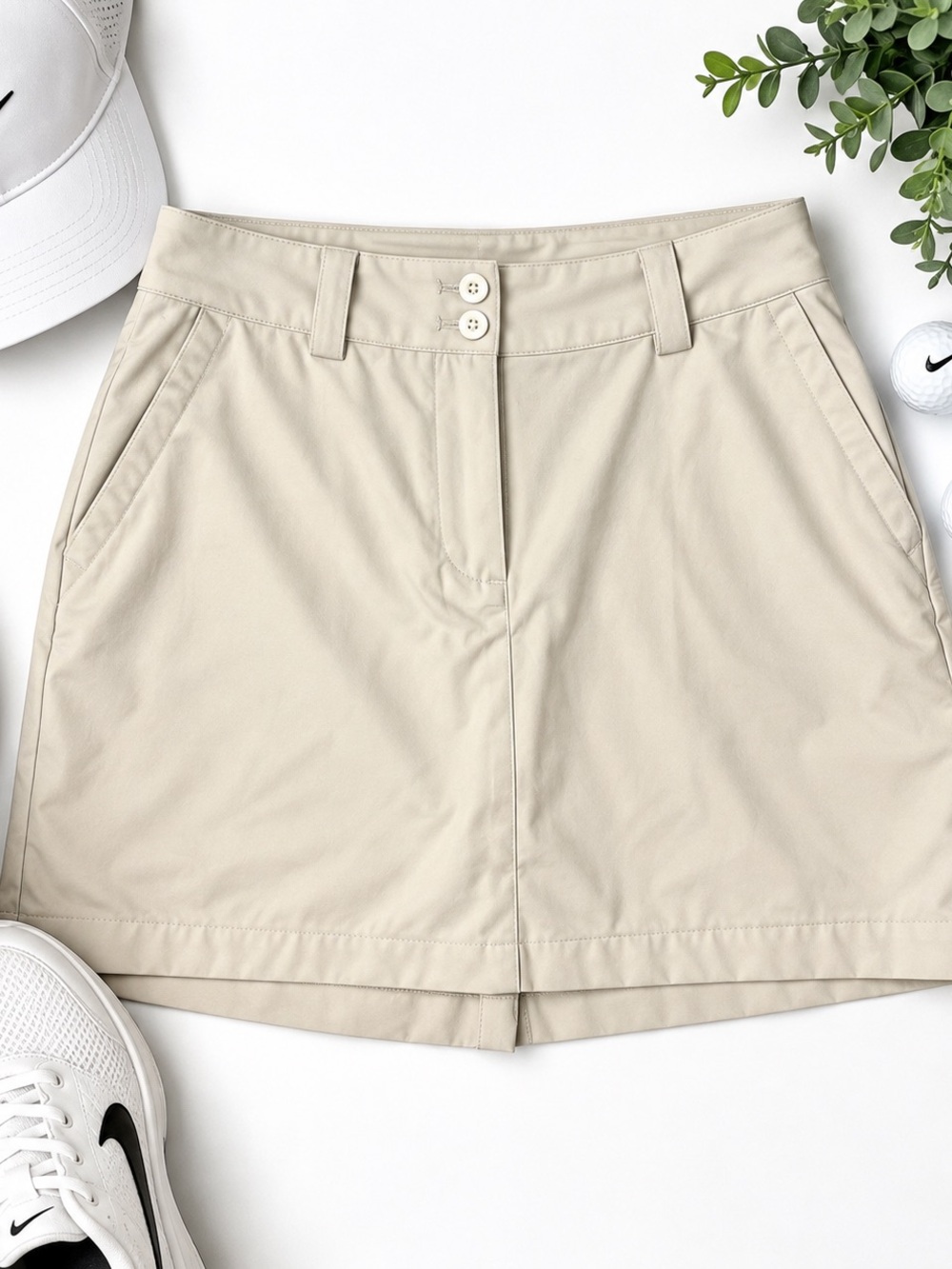 Nike Women's Beige Golf Skort